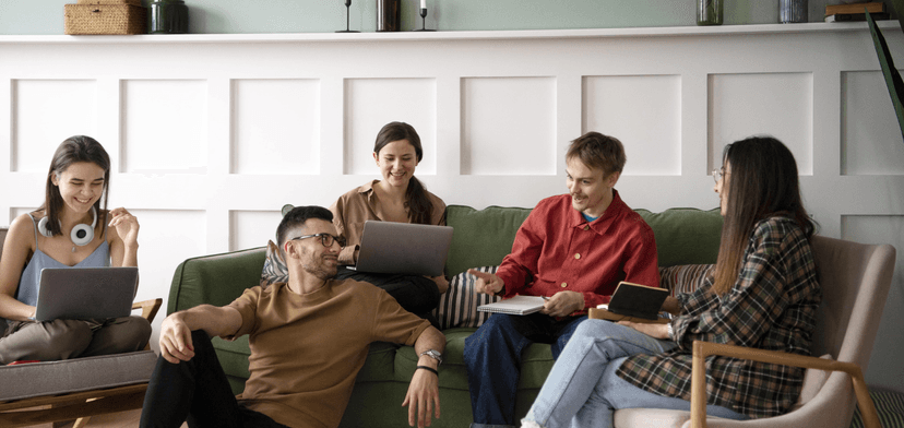 Huddle Room Guide: The Simple Fix for Better Collaboration