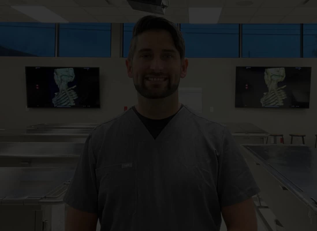 How Dr. Alexander authentically replicates hands-on lab experience with Vibe