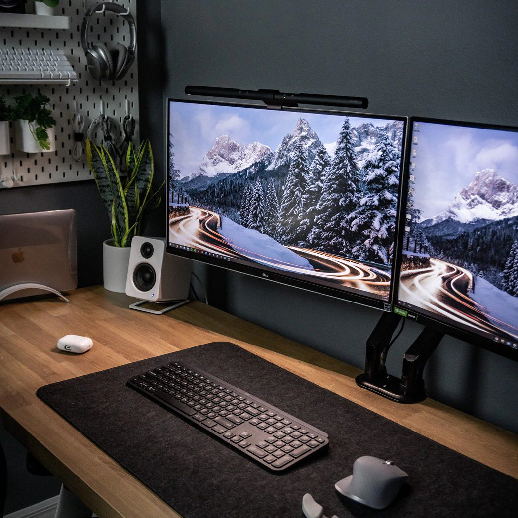 Need to Use Two Displays? Here's How to Set Up Dual Monitors