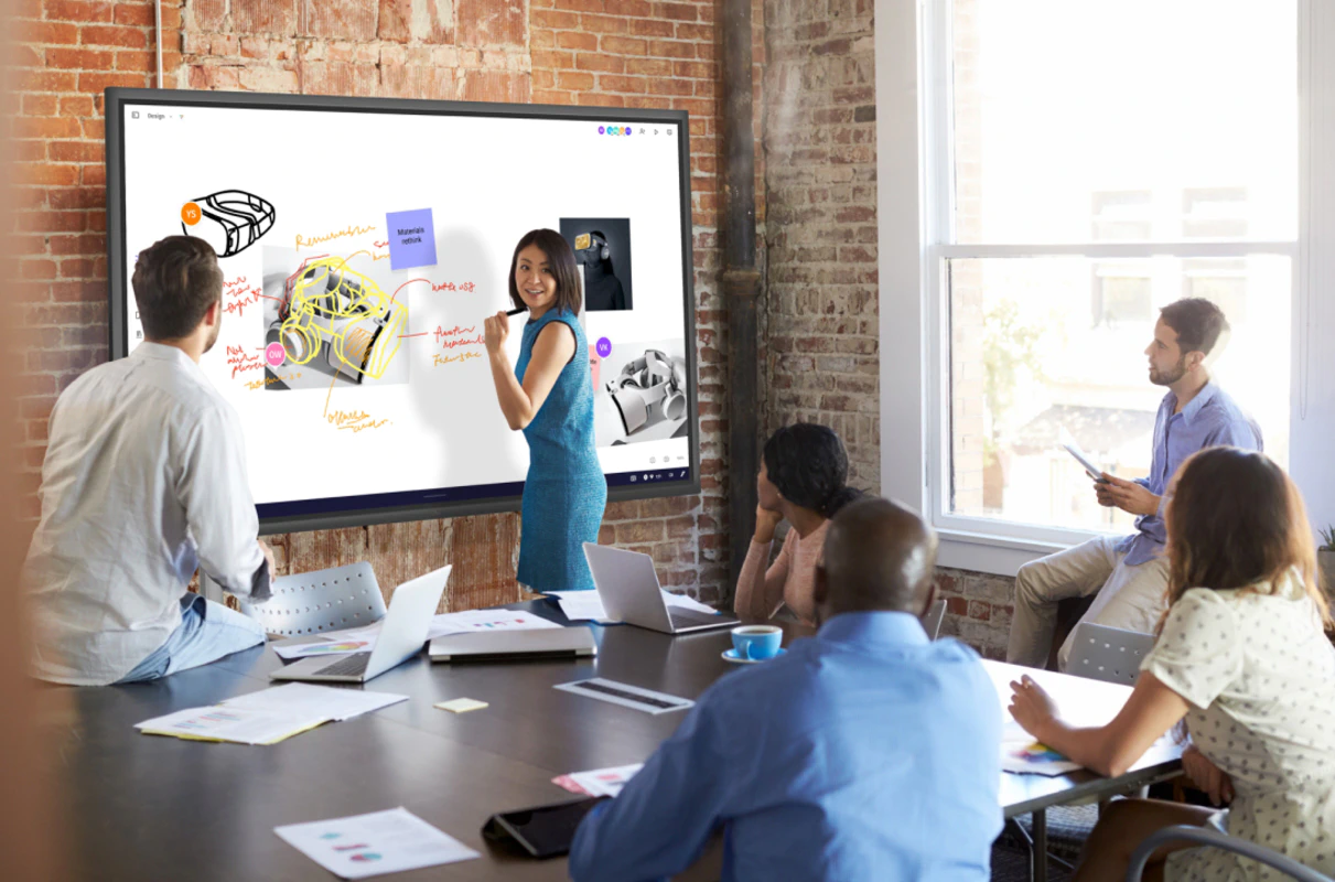 Samsung Transforms the Modern Meeting with New Interactive Digital