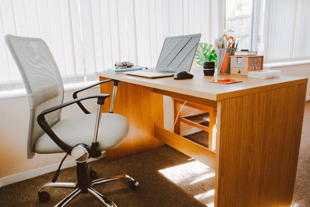 Work From Home: Tips to choose an ergonomic chair for your home